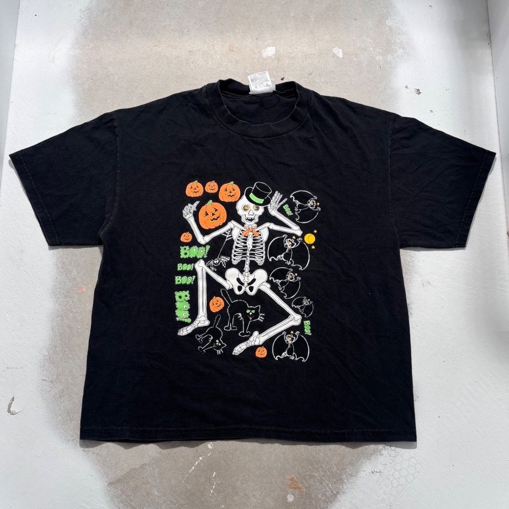 Vintage Basic Editions Halloween Skeleton Pumpkin Black T-Shirt Mens M